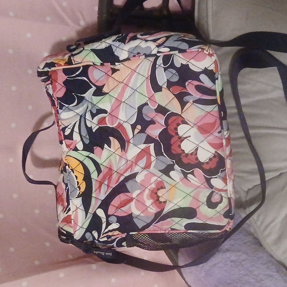 Vera Bradley Multicolor Floral Quilted Lunch Bag - Picture 3 of 5